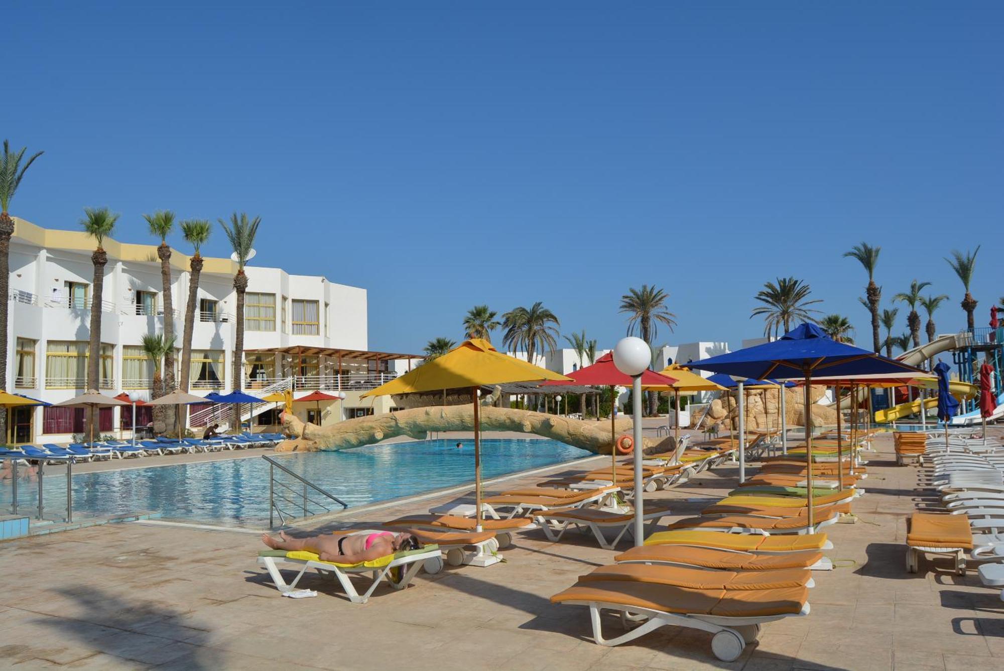 Ruspina Beach Resort Monastir Bagian luar foto
